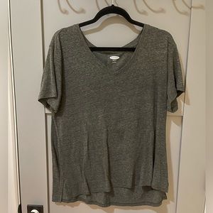 Old Navy basic tee. Large (boyfriend fit).